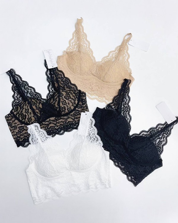 Top Total Lace Crop